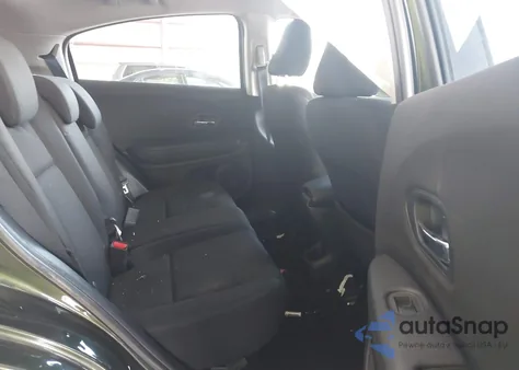 2018 Honda Hr-V Lx z USA, uszkodzony, nr VIN 3CZRU6H3XJG723245